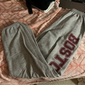 Baggy gray sweatpants